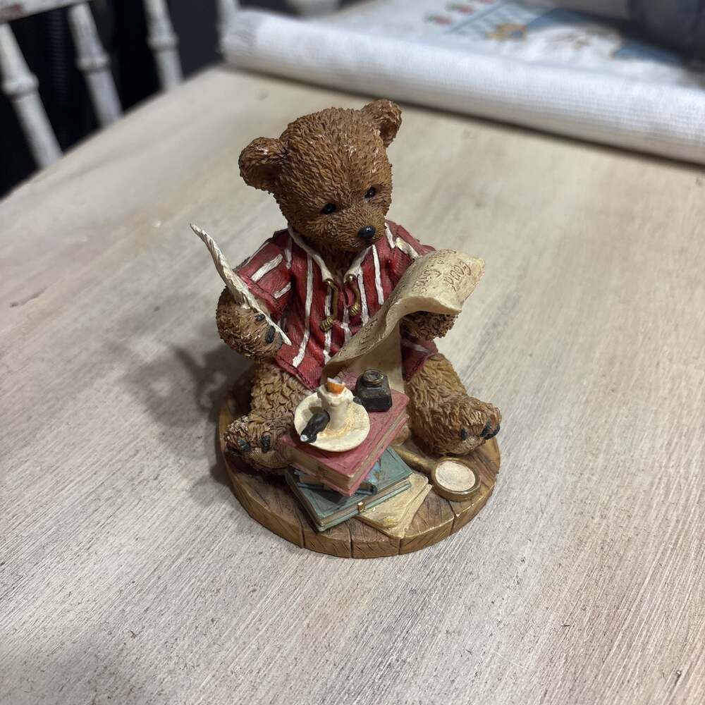 Boyds Bears & Friends Collectible Figurine Wilson With Love Sonnets #2007